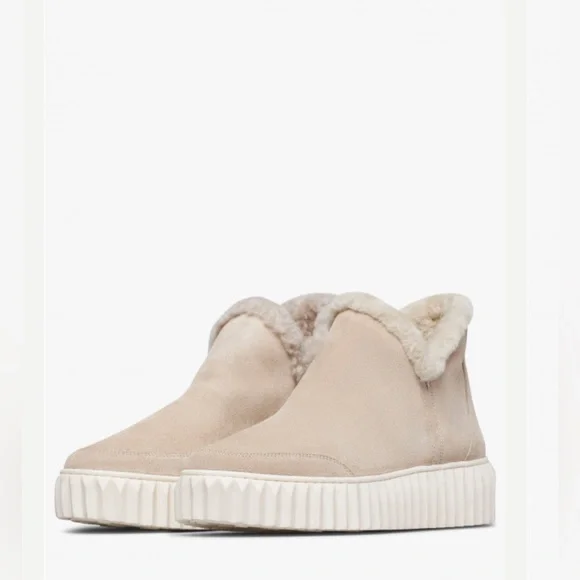 NWT VOILE BLANCHE LUNA Suede Ankle Boots in Beige - Picture 2 of 15